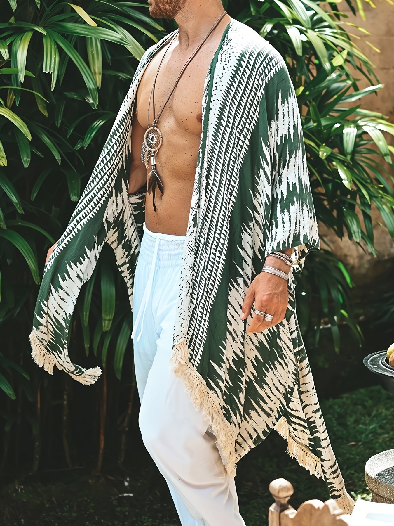 Bohemian Style Men's Cape With Tassel Design, Ethnic Style Clothing For Seaside Beach Vacation, Loose Casual Sun Protection Coat