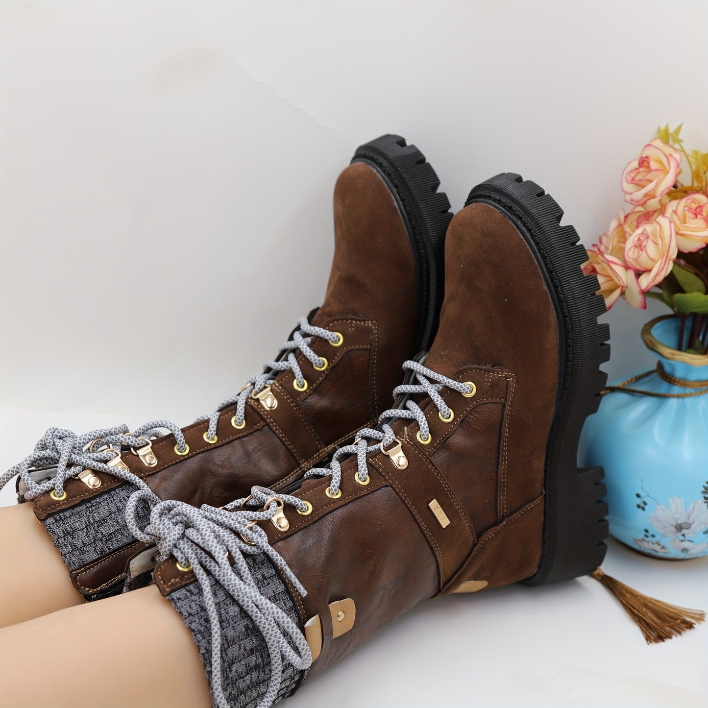 Vintage-Style Riding Boots With Lacing, Low Heel And Soft Sole Fluffy Faux Fur Lining, Perfect For Fall And Winter