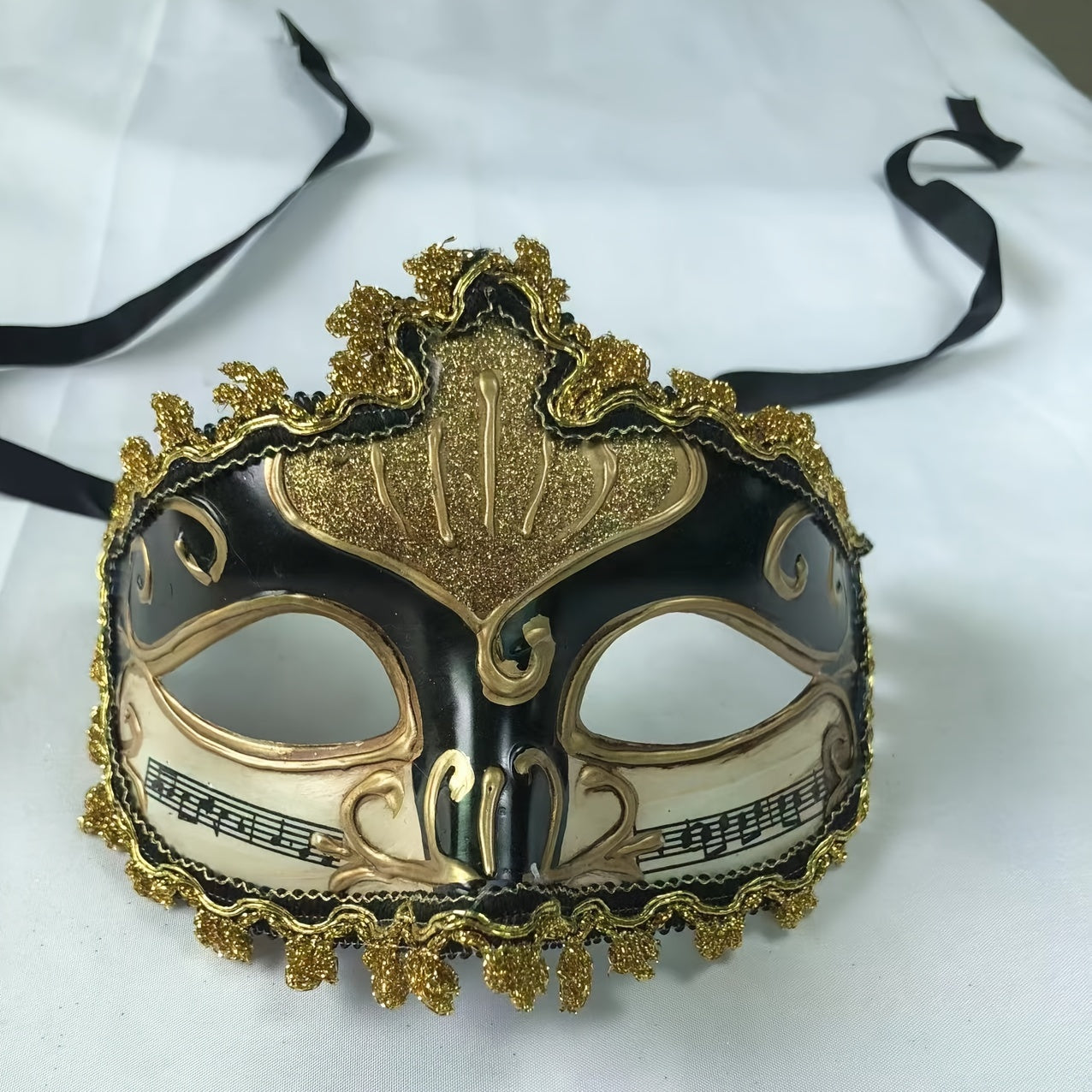 Antique Relief Mask, Golden Glitter Glitter Decoration, Necessary Decorations For Party, Halloween Masquerade Party Half Face Accessories, Plastic Material (6.7*3.9*4.5)inches