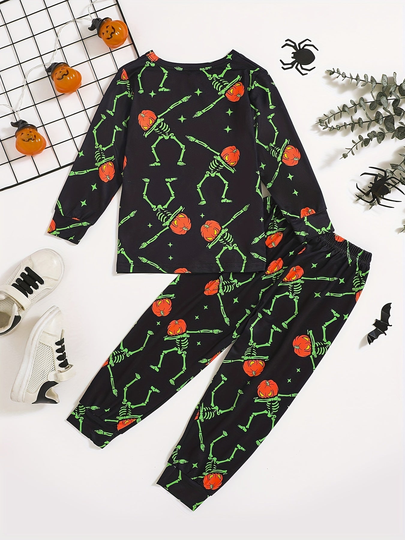 Boys Girls Halloween Glow-in-the-Dark Skeleton And Pumpkin Print Long Sleeve Crew Neck Top And Pants Set, Trick Or Treat Comfy Clothes