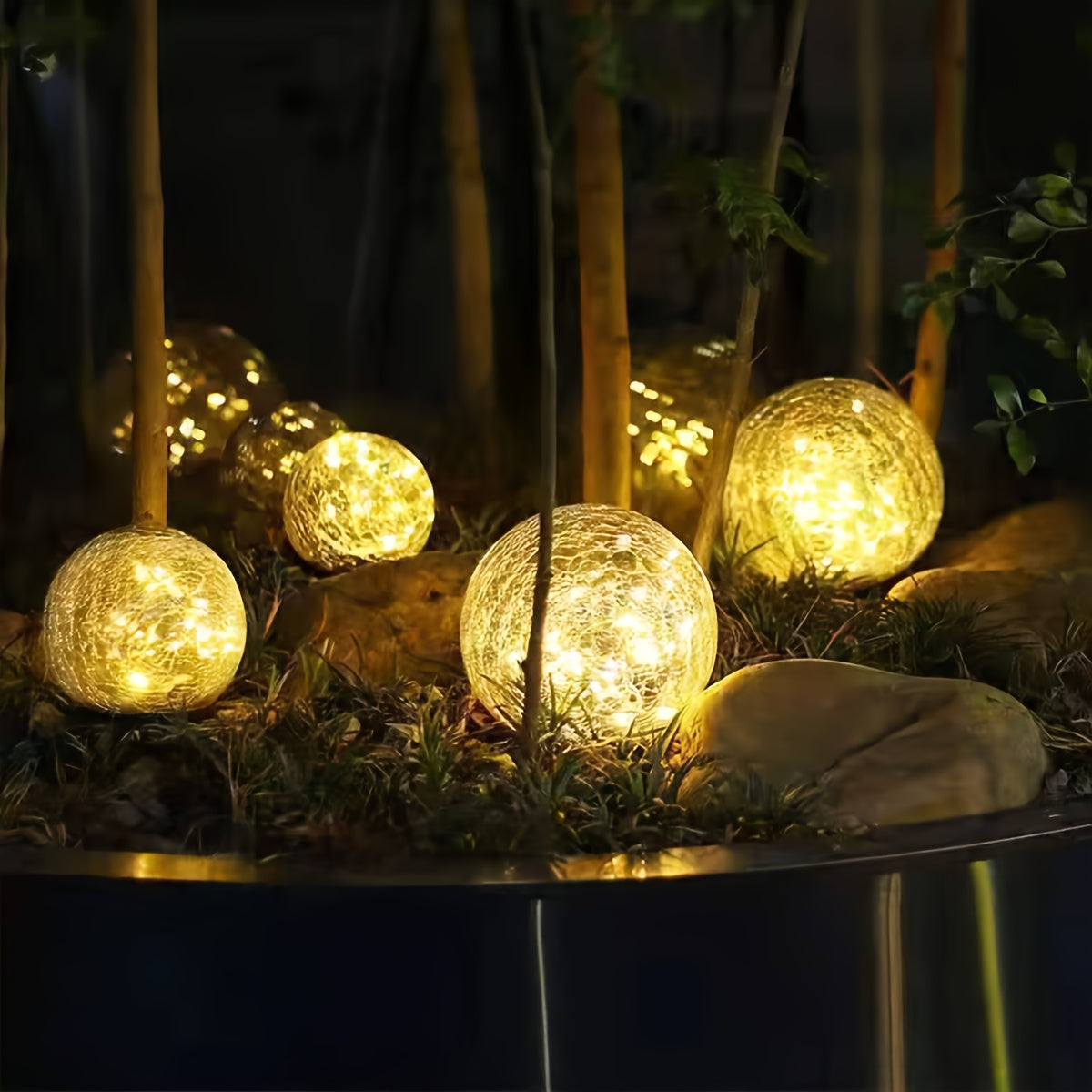 Solar Garden Lights Outdoor, Crackle Glass Globe Solar Lights with 600mAh Battery, Plastic Decorative LED Lighting for Patio, Lawn, Backyard, Waterproof Solar Powered Balls for Festivals & Holidays