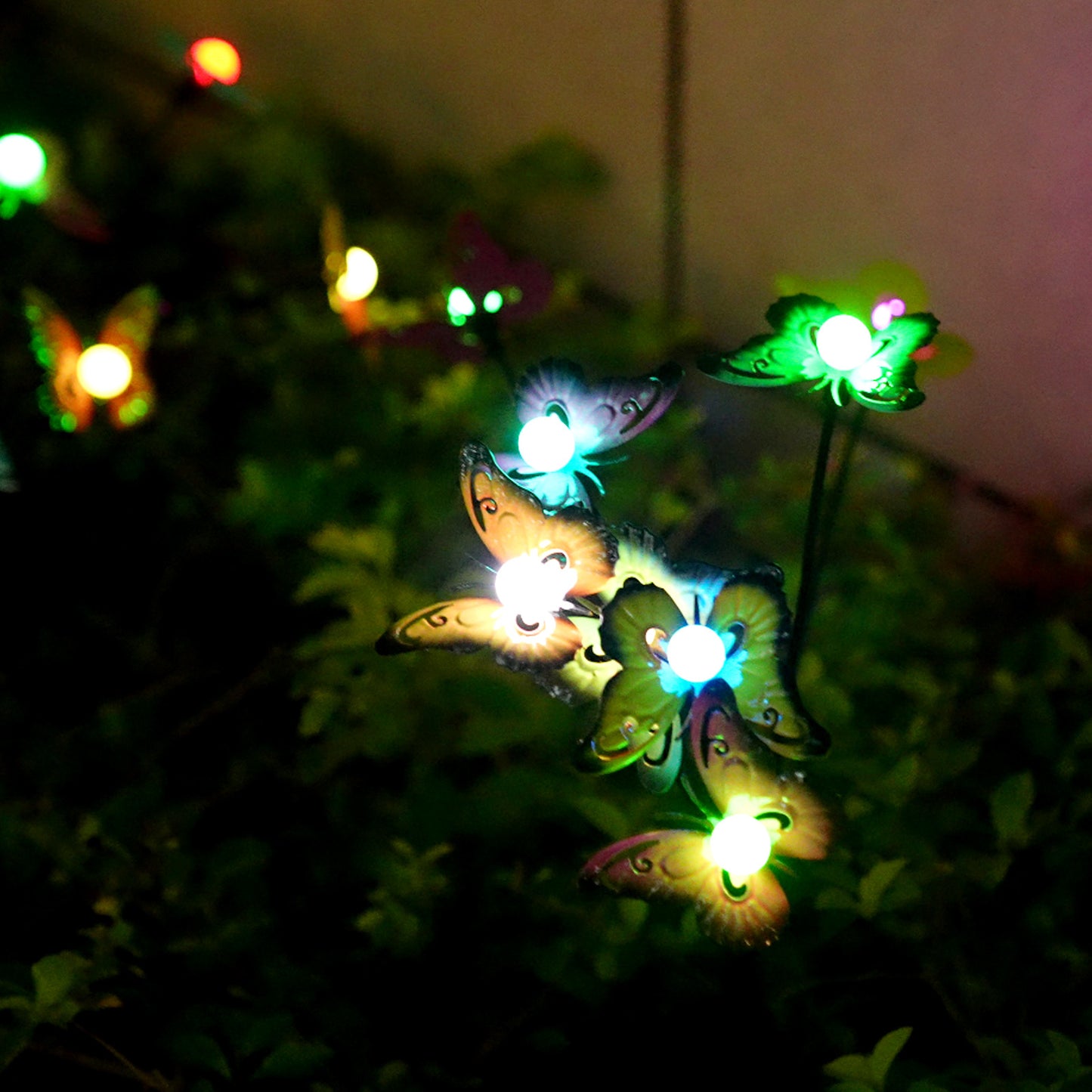 Neoglint Solar Garden Lights Decorative Butterfly Swaying Lawn Lamp Outdoor Landscape Pathway Light IP65 Waterproof Solar Lights for Yard Patio Pathway Lawn